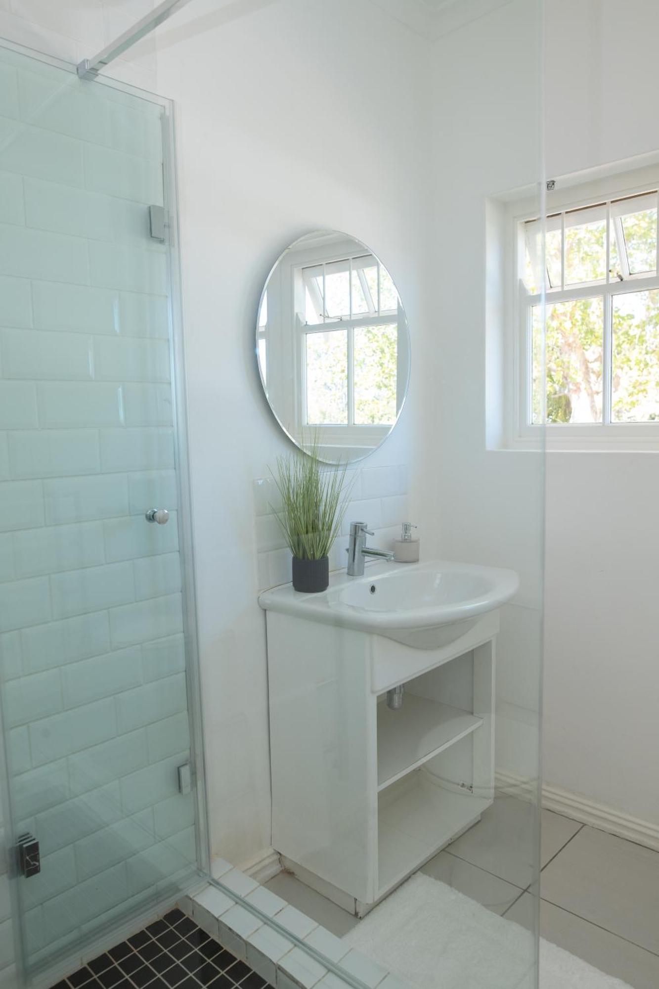Holiday home Queen Julie Constantia Main House