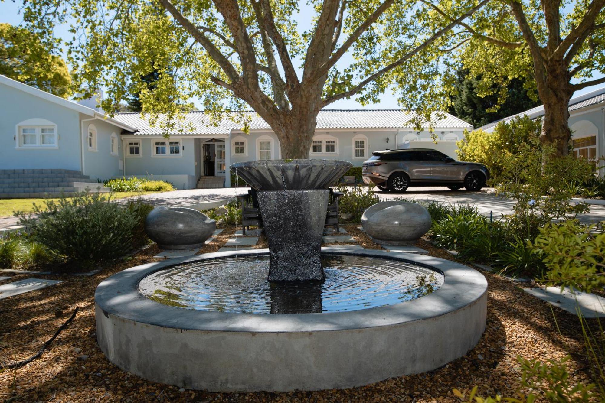 Holiday home Queen Julie Constantia Main House