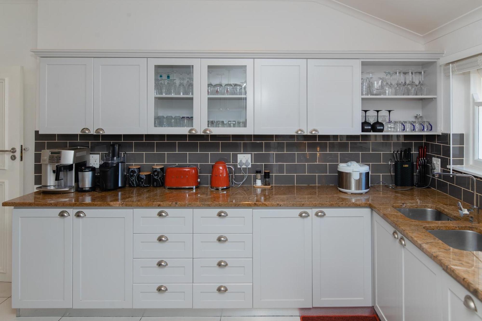 Holiday home Queen Julie Constantia Main House